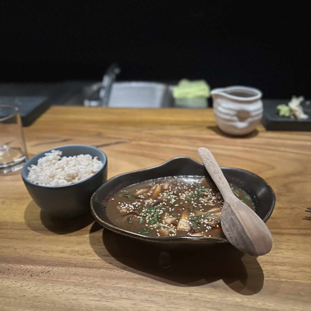 Small Plates - Curry De Hongos