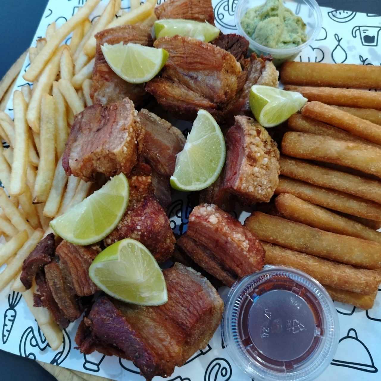 CHICHARRÓN - Bandeja Chicharrón XL