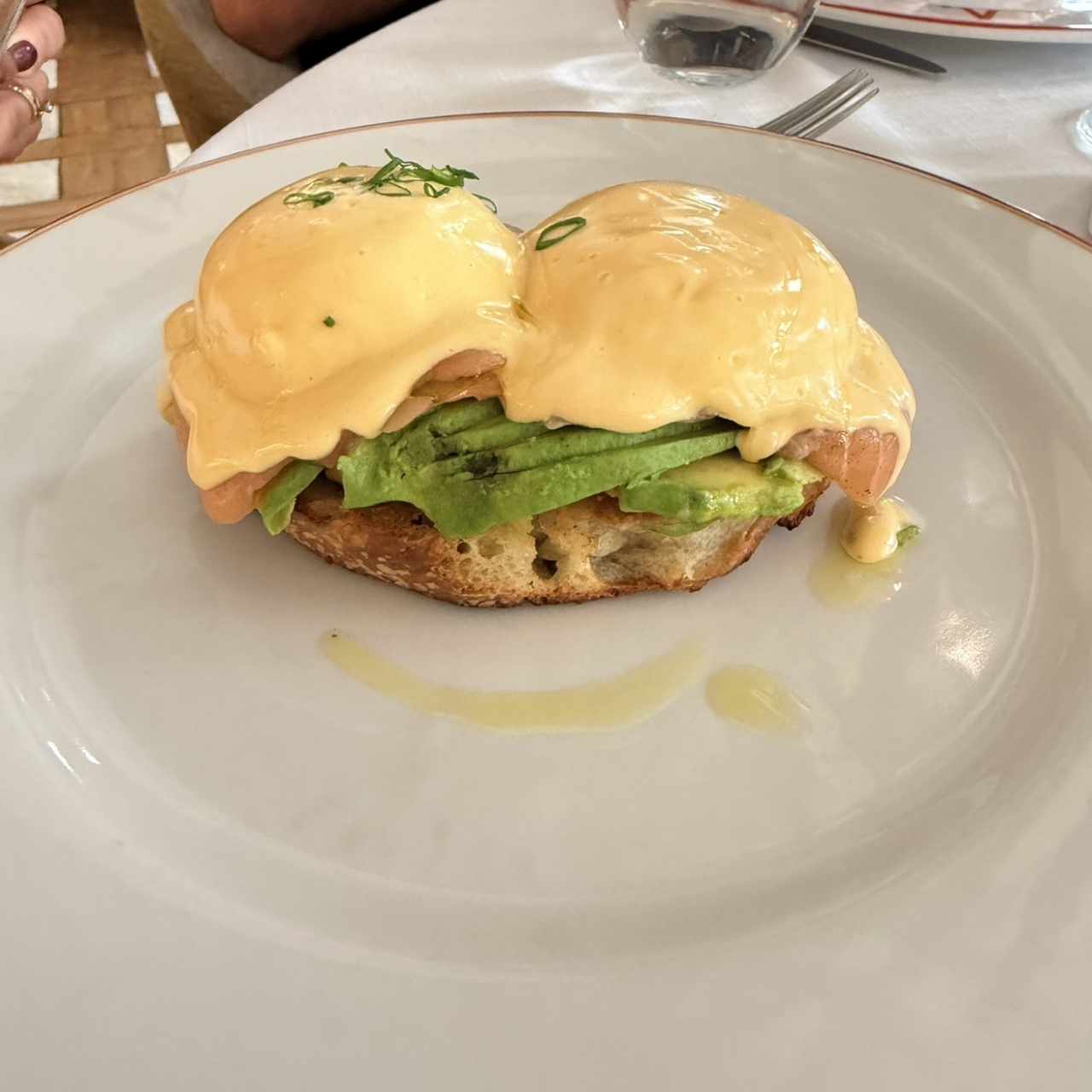 Brunch Huevo y Salmon