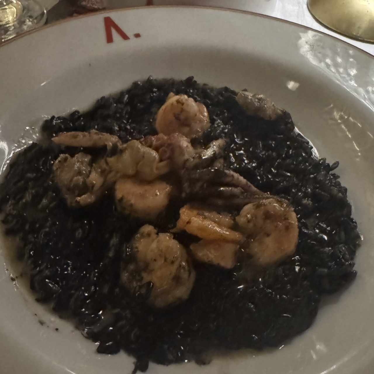 RISOTTO NERO AI FRUTTI DI MARE