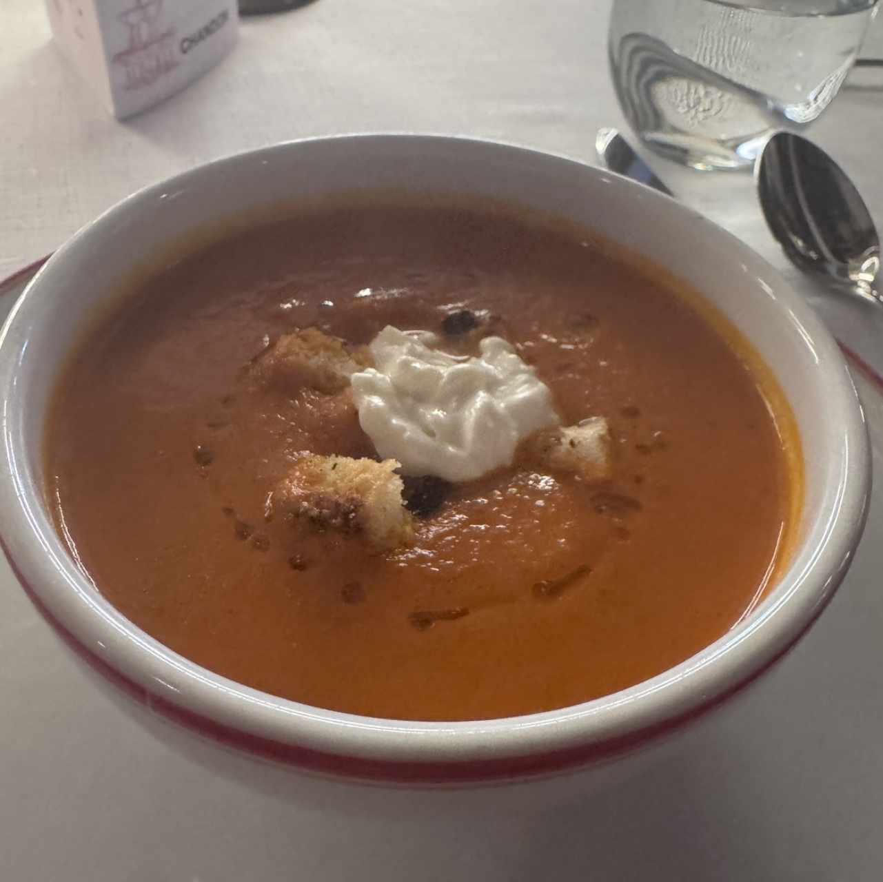 Sopa de tomate 