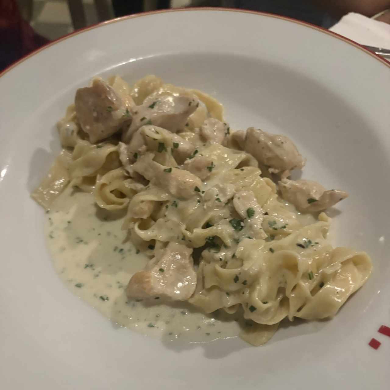 Pasta con pollo