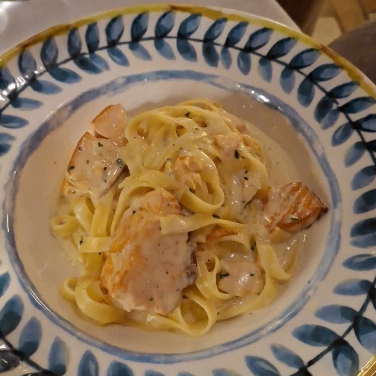 alfredo al horno con salmon