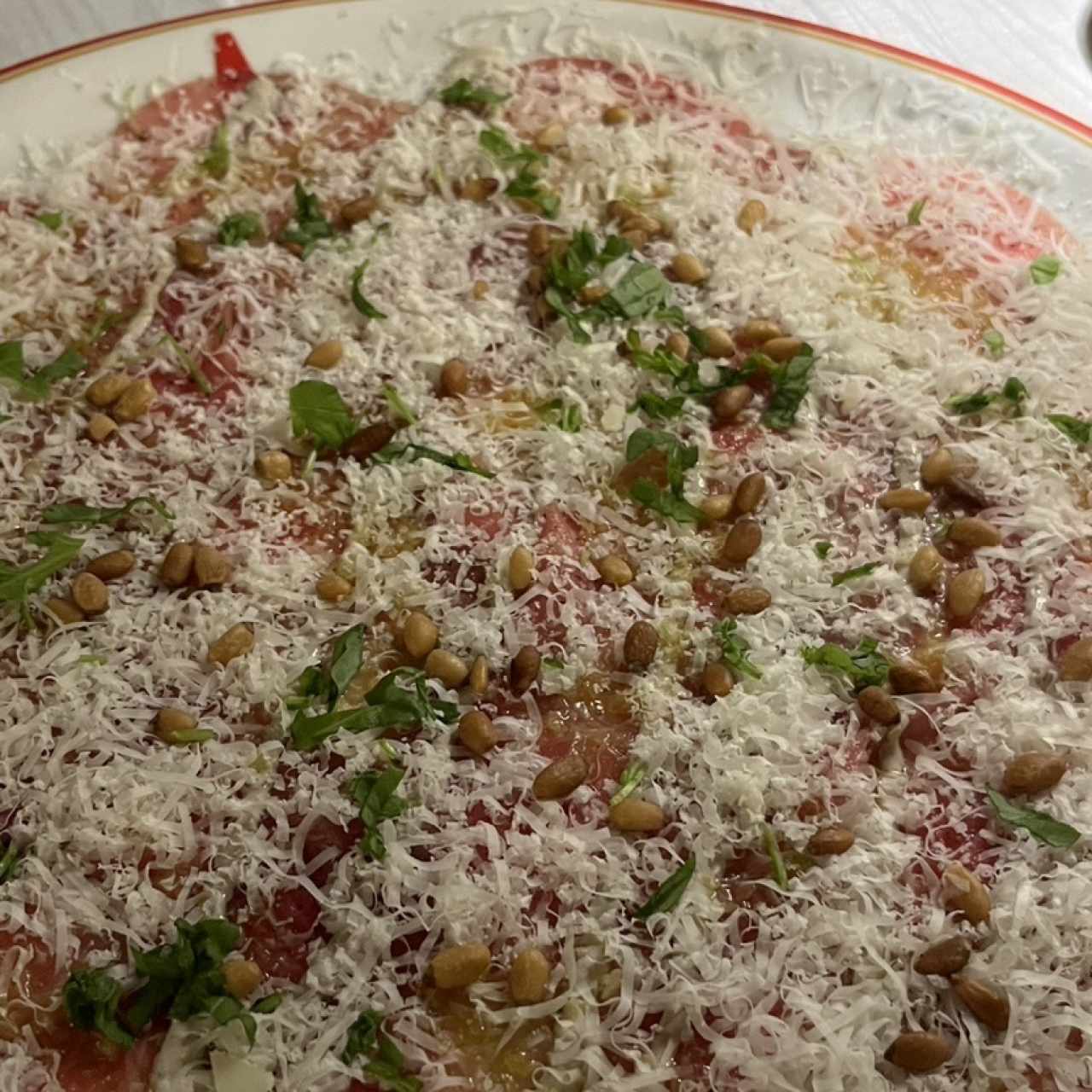 Carpaccio de res