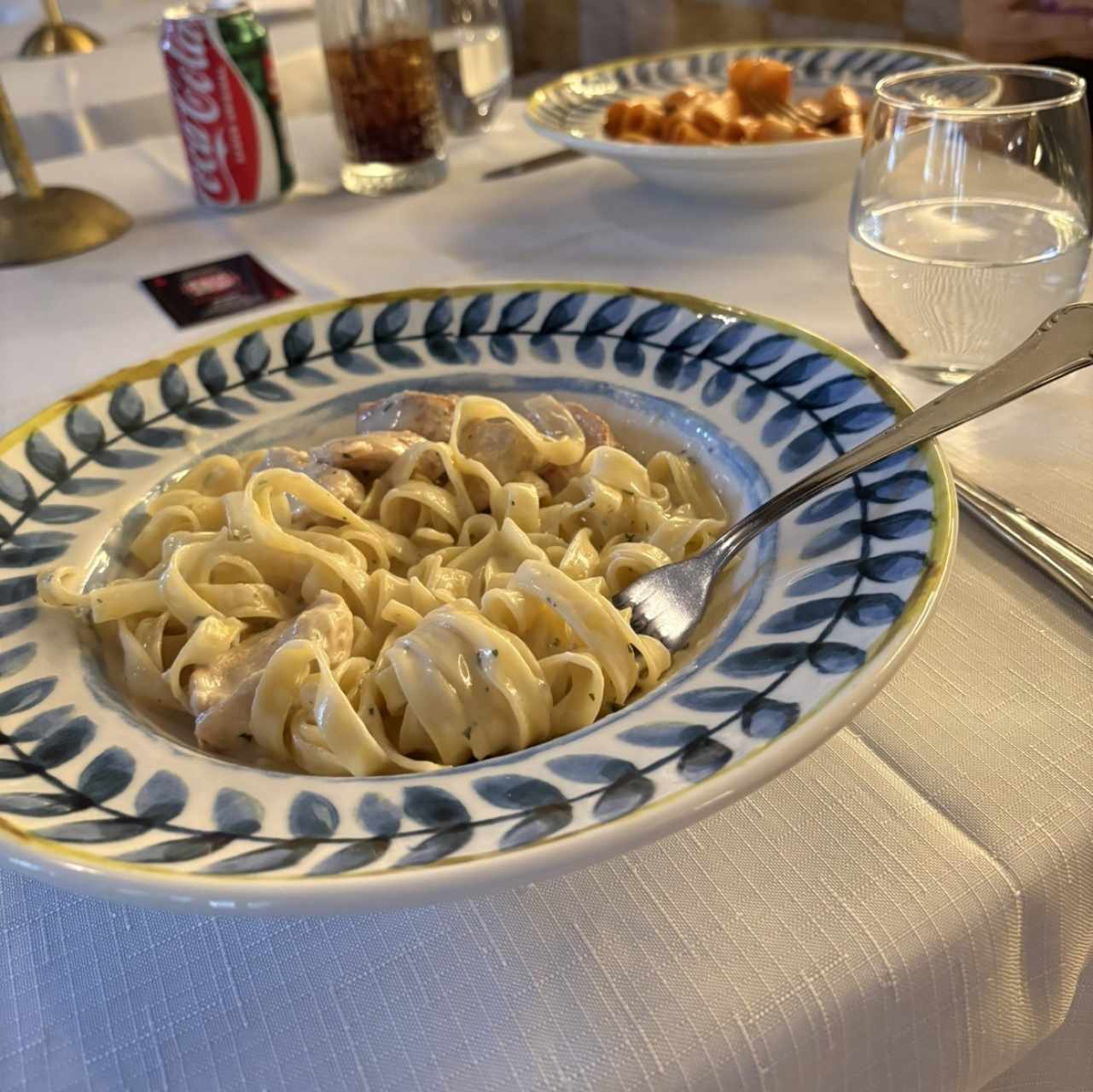 Pasta Alfredo con pollo