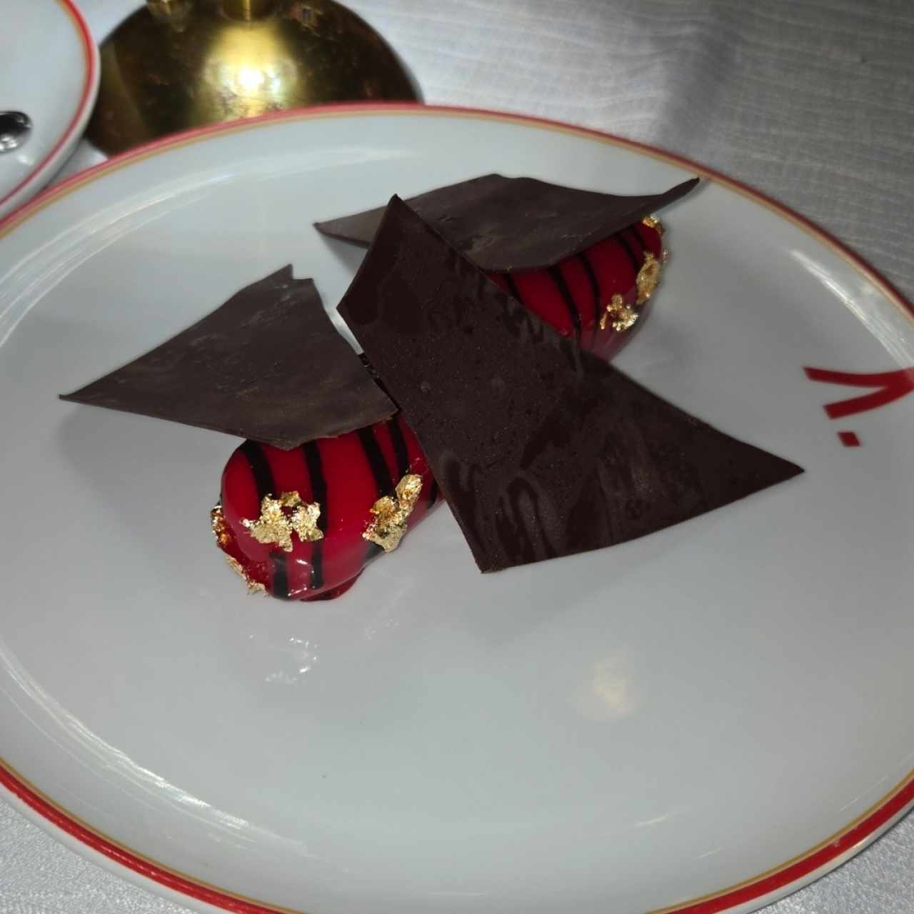 Postre  - Bizcocho de Chocolate con crema pastelera 