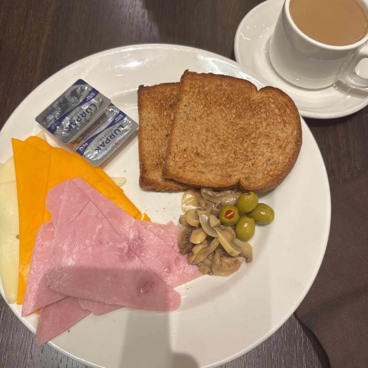 Desayuno bufet 