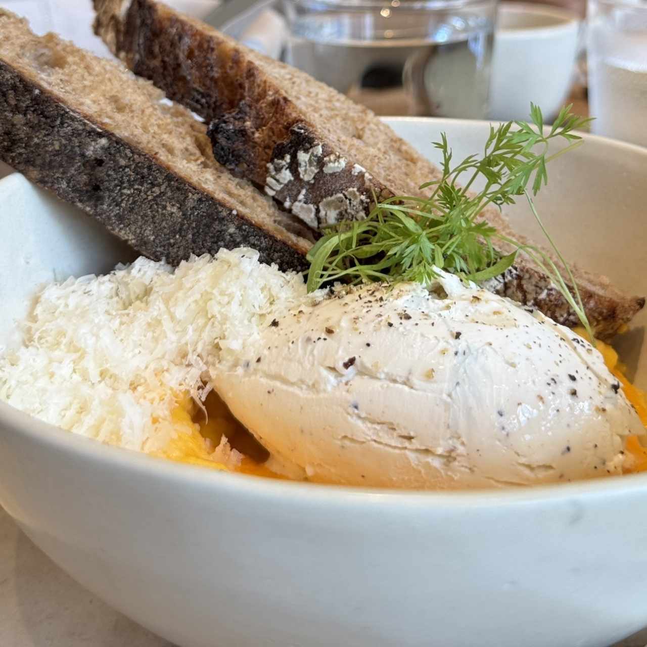Huevos Cremosos