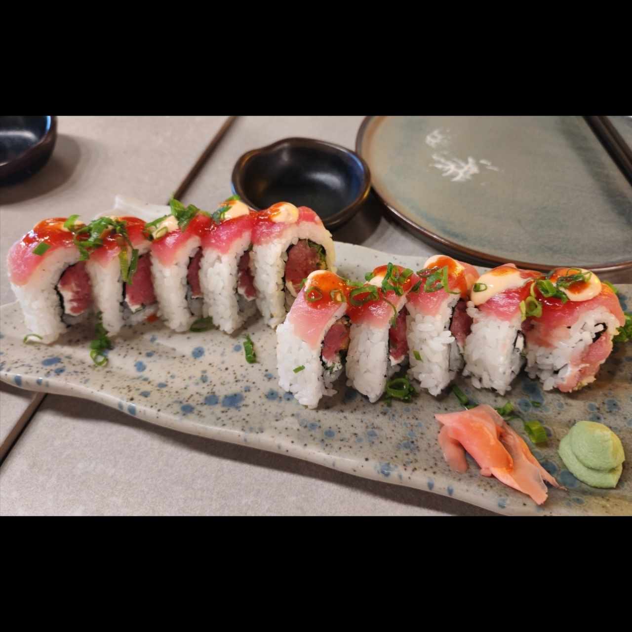 Spicy tuna roll