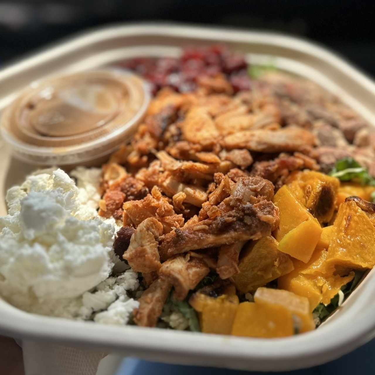 Cosecha bowl con pollo spiced 