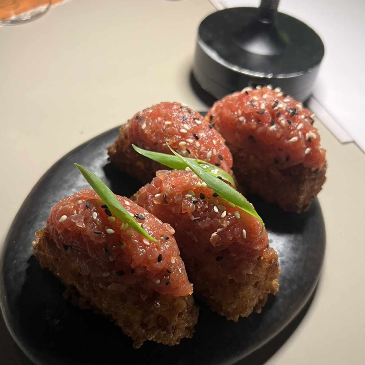 Tuna crispy rice 