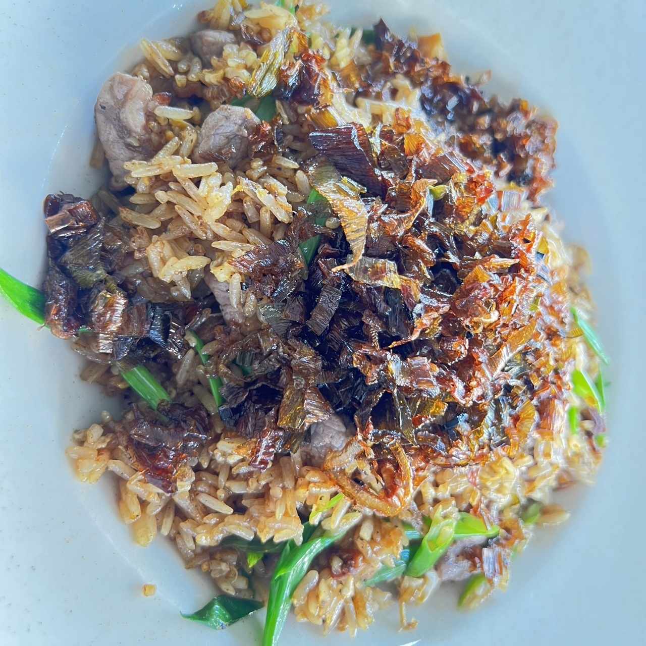 Arroz con chicharrón, ribeye…