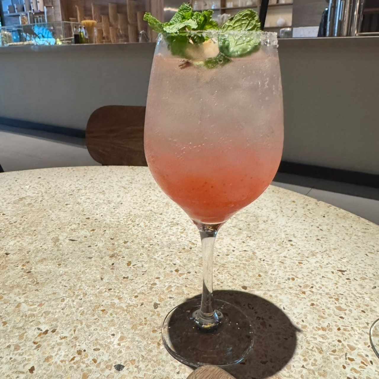 Mocktail de Fresa y Lychee