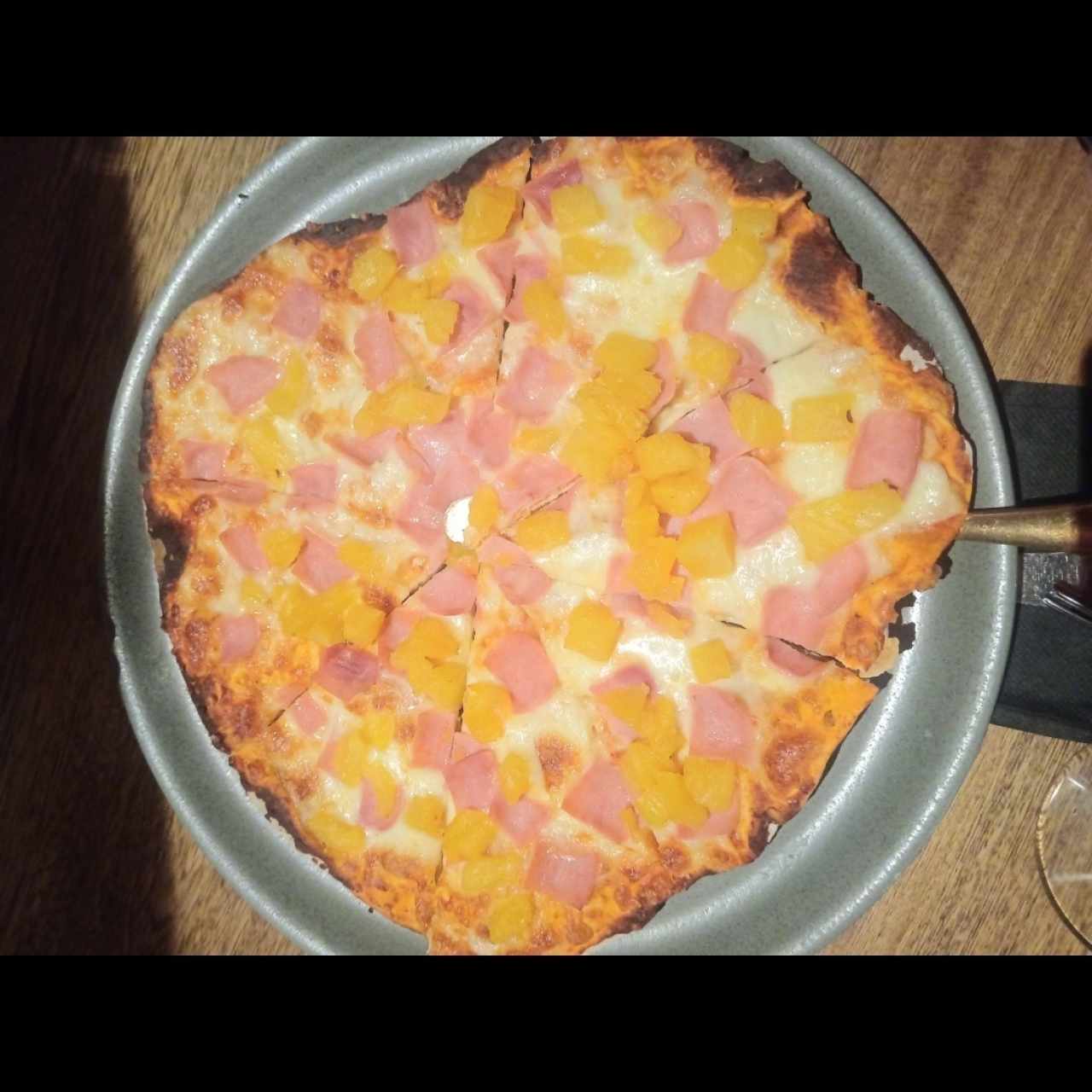 Pizza fresca miel