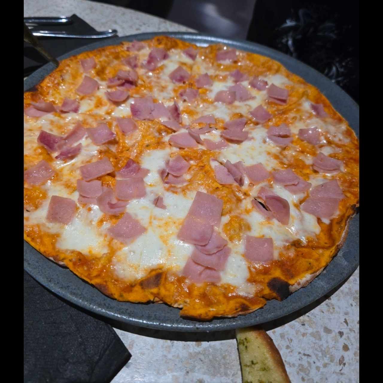 Pizza de jamón 