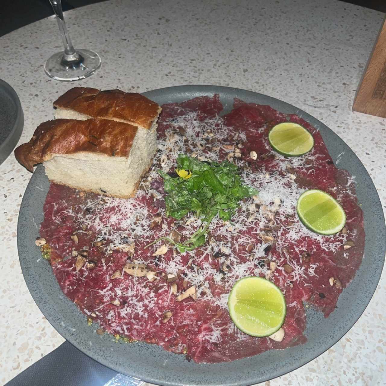 ENTRADAS - CARPACCIO DI MANZO