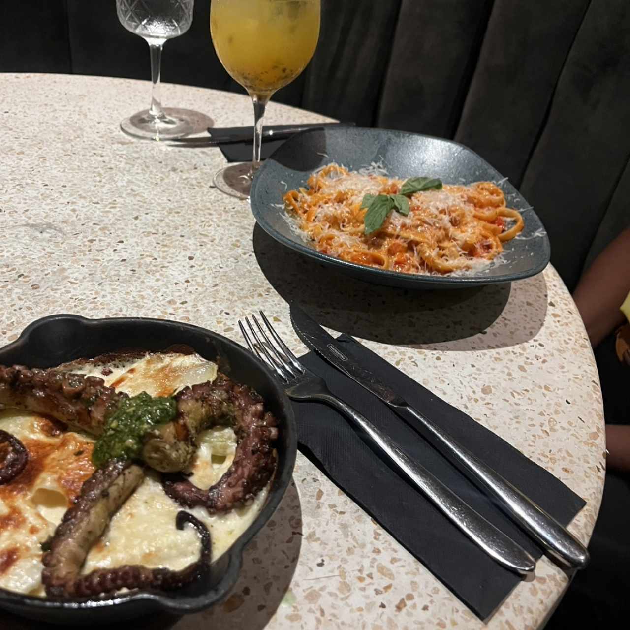 Caserola di mare y fetuchini.