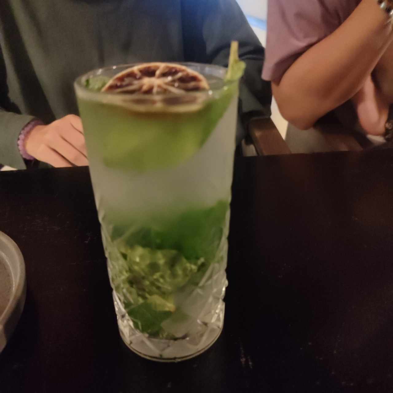 Limonada de hierbabuena 