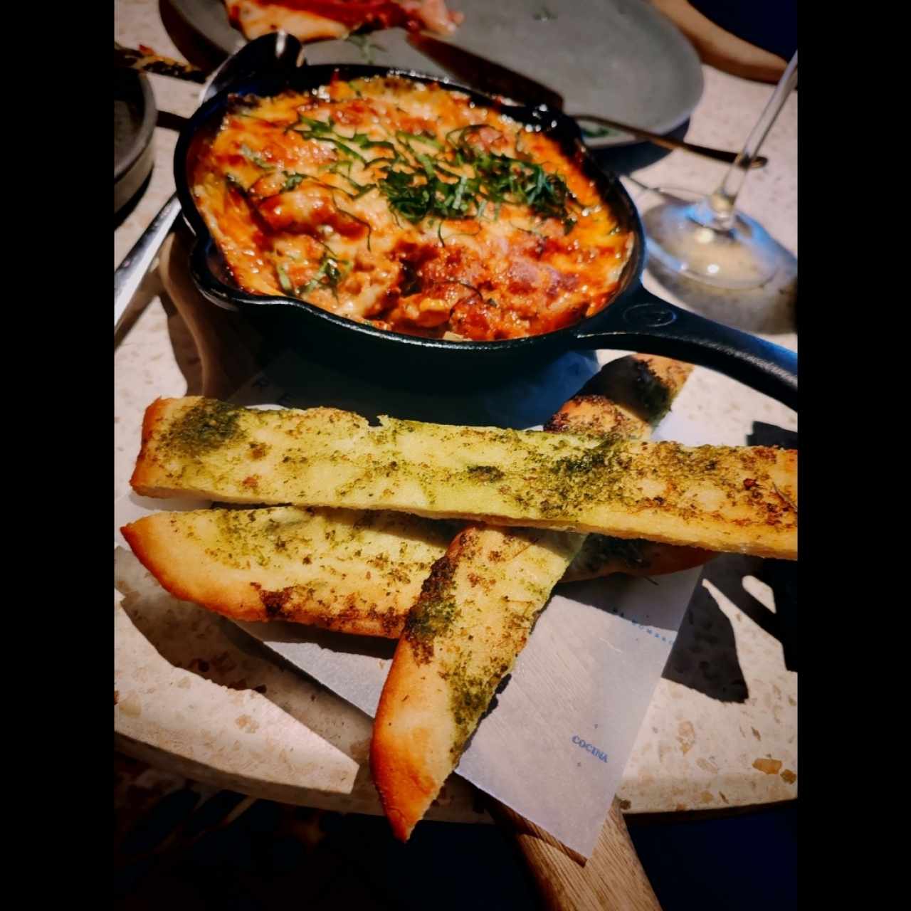 LASAGNAS - LASAGNA BOLOGNESA