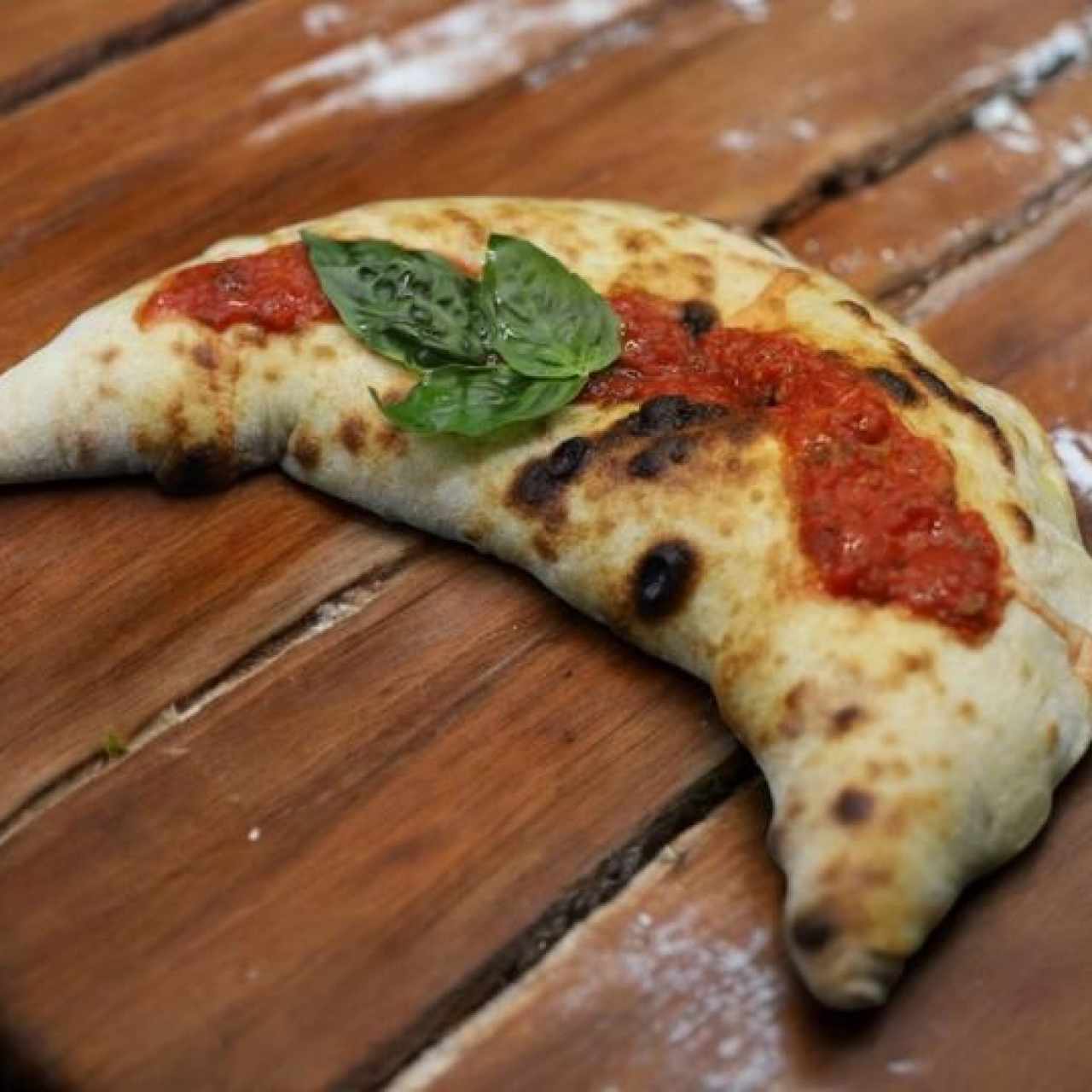 CALZONE CLASICO