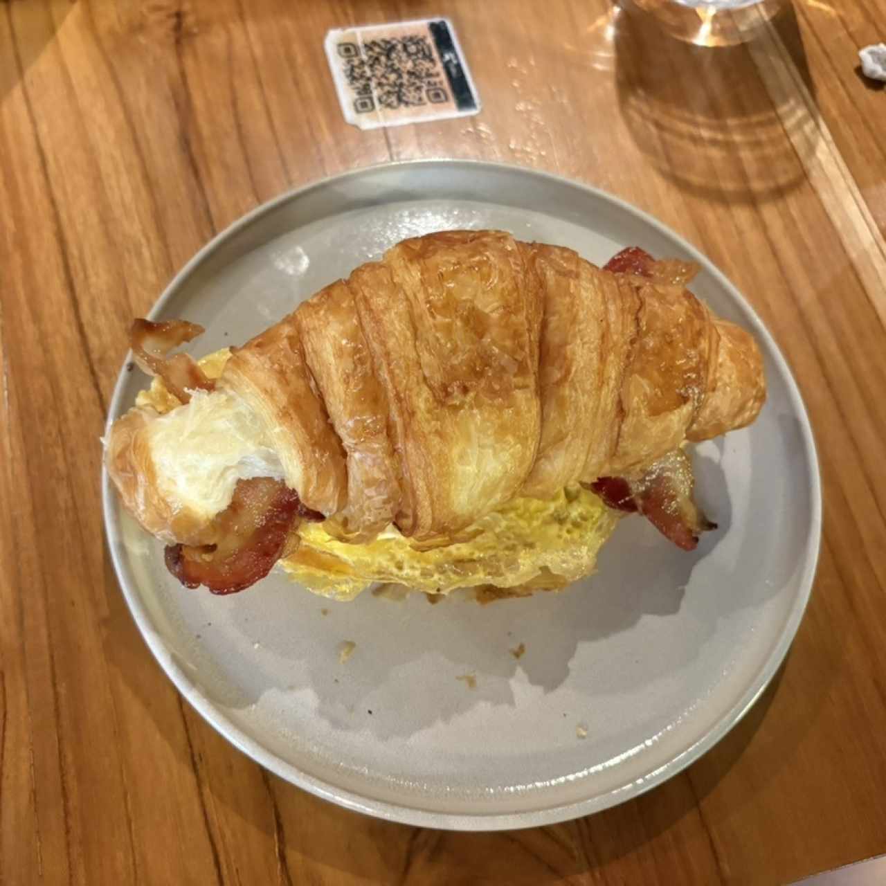 Croissant con Bacon