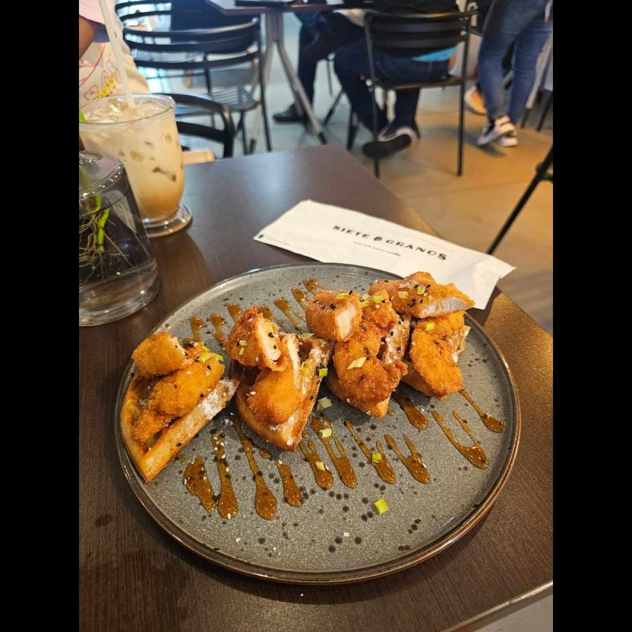 Chicken and Wafles