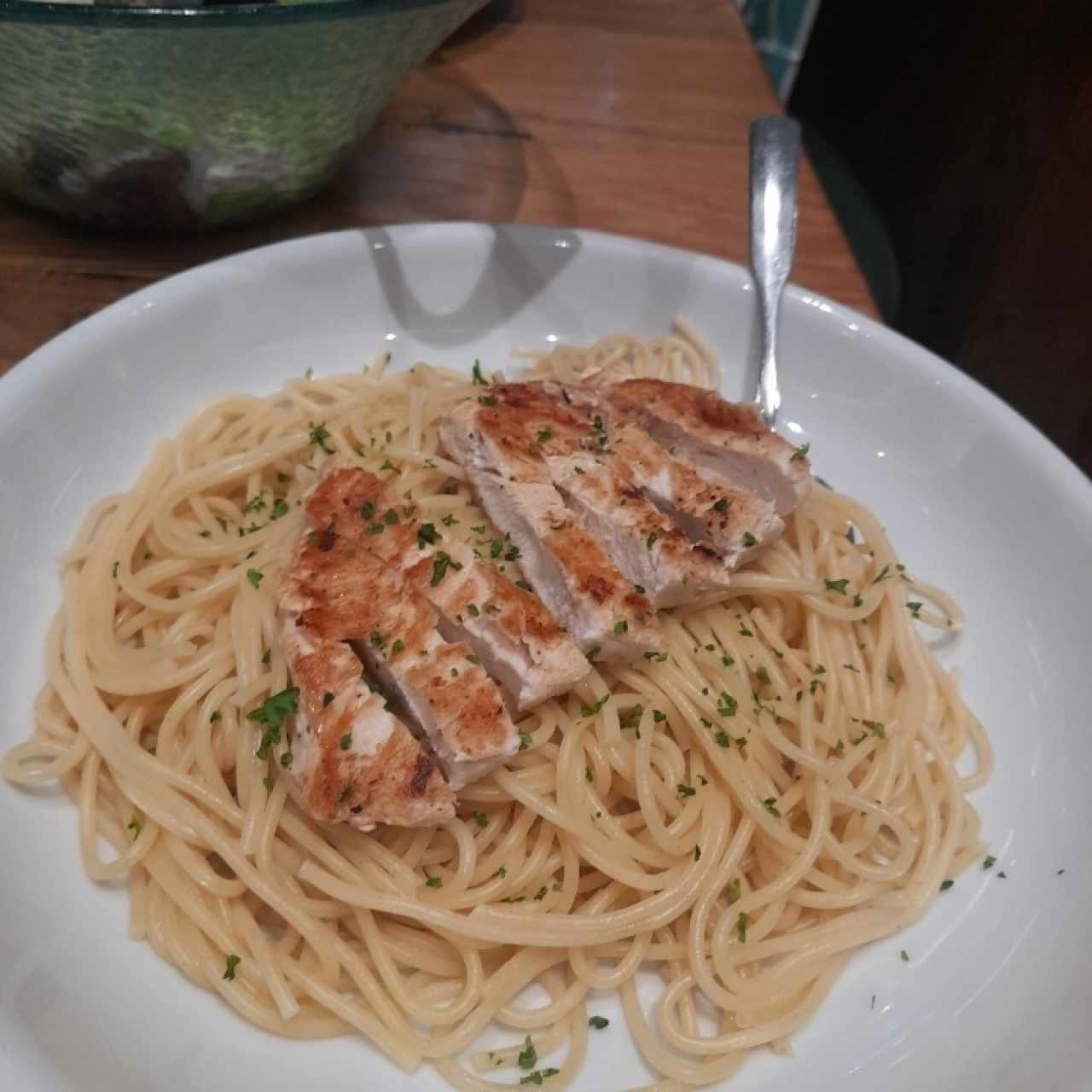 spaguetti  al oleo con pollo