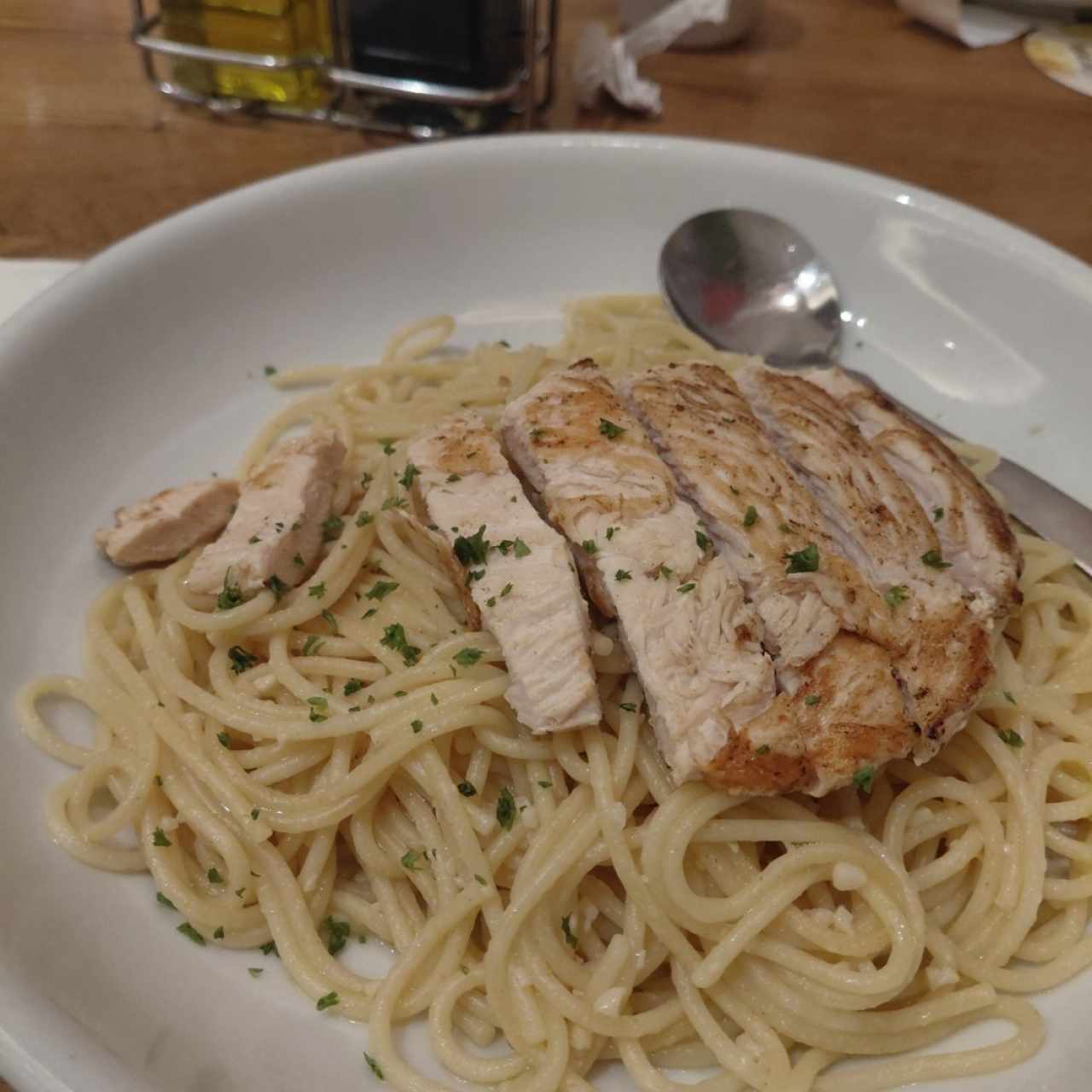 spaguetti con pollo