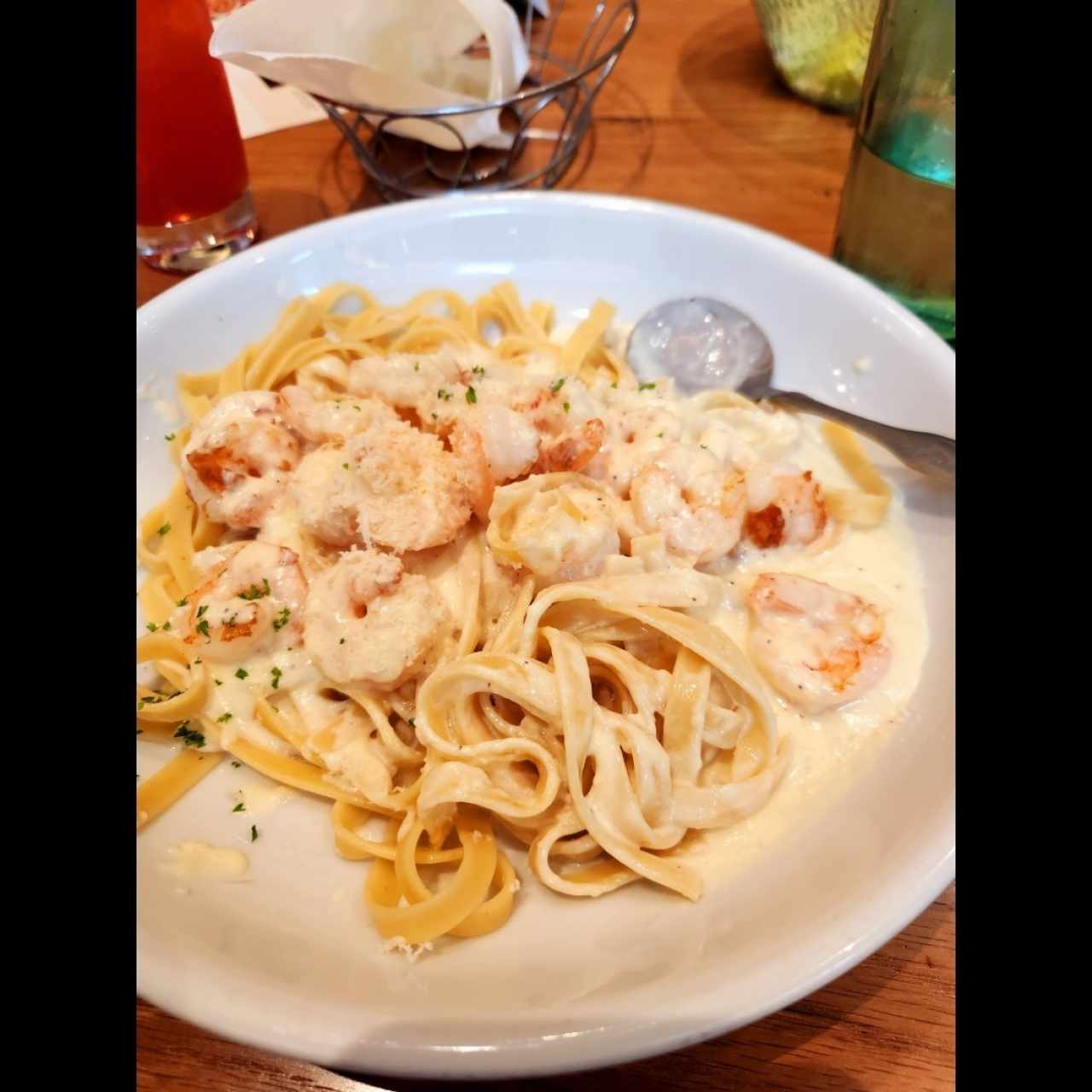 shrimp Alfredo pasta