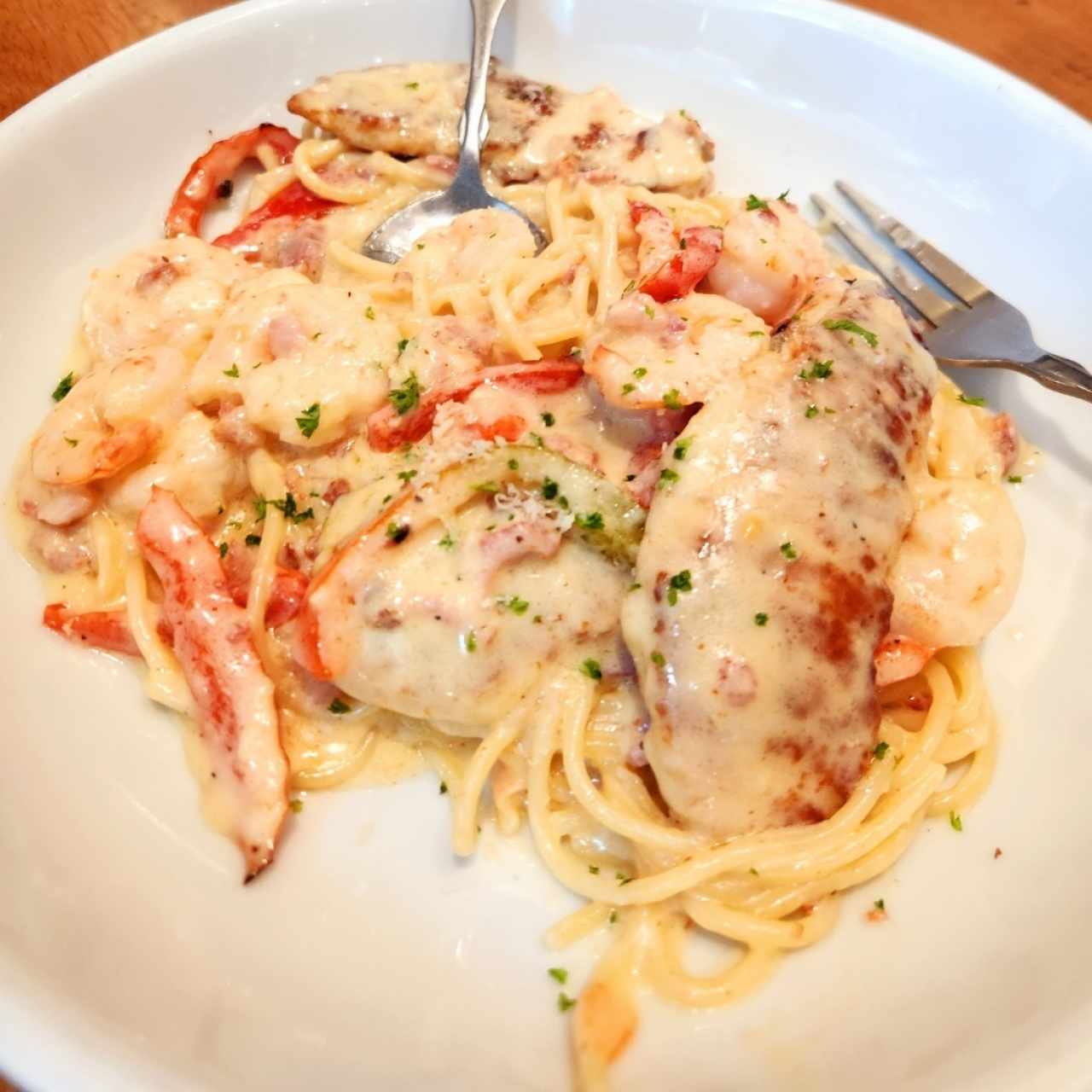 chicken and shrimp pasta