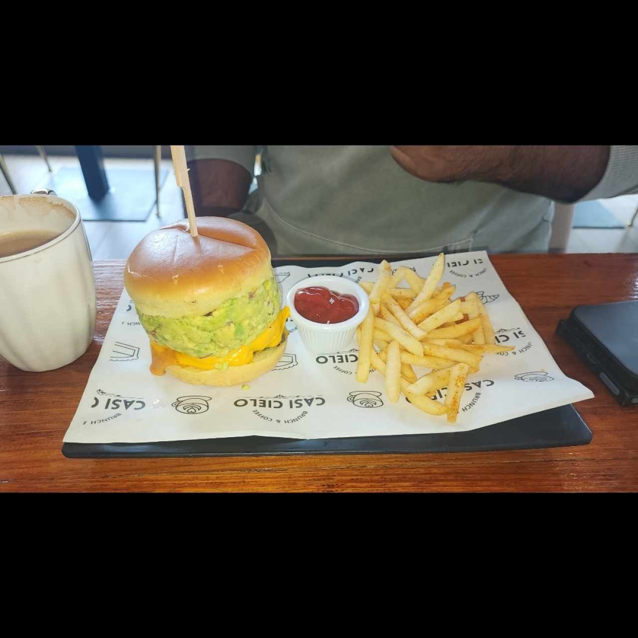 hamburguesa estilo mexicano