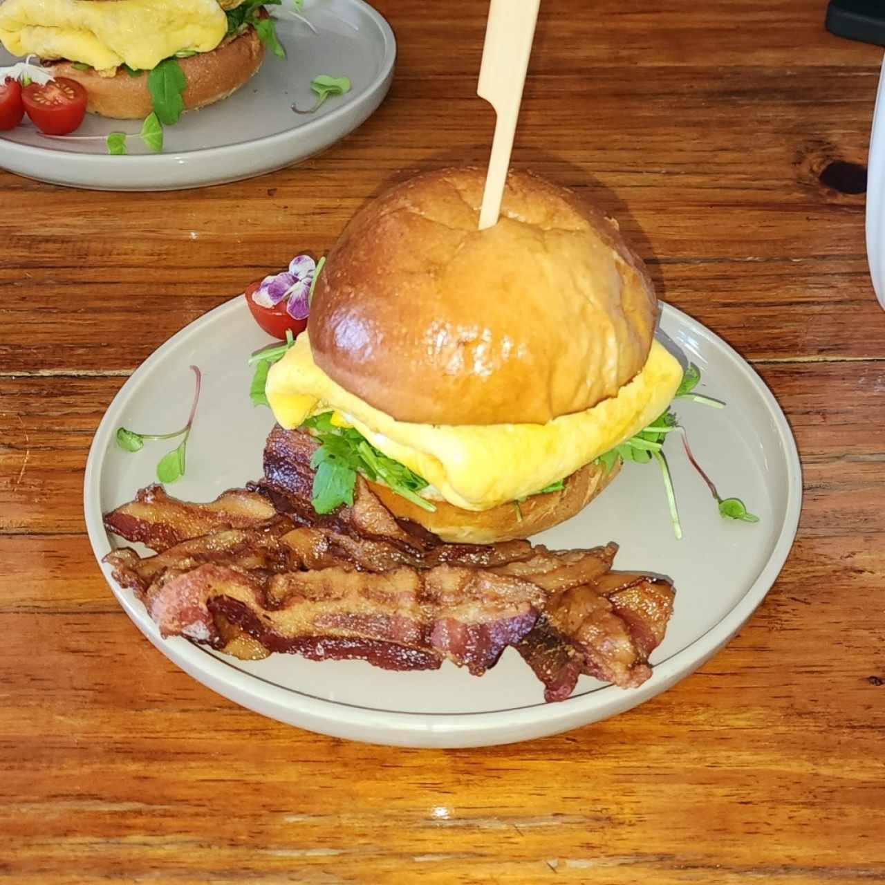burger omelette