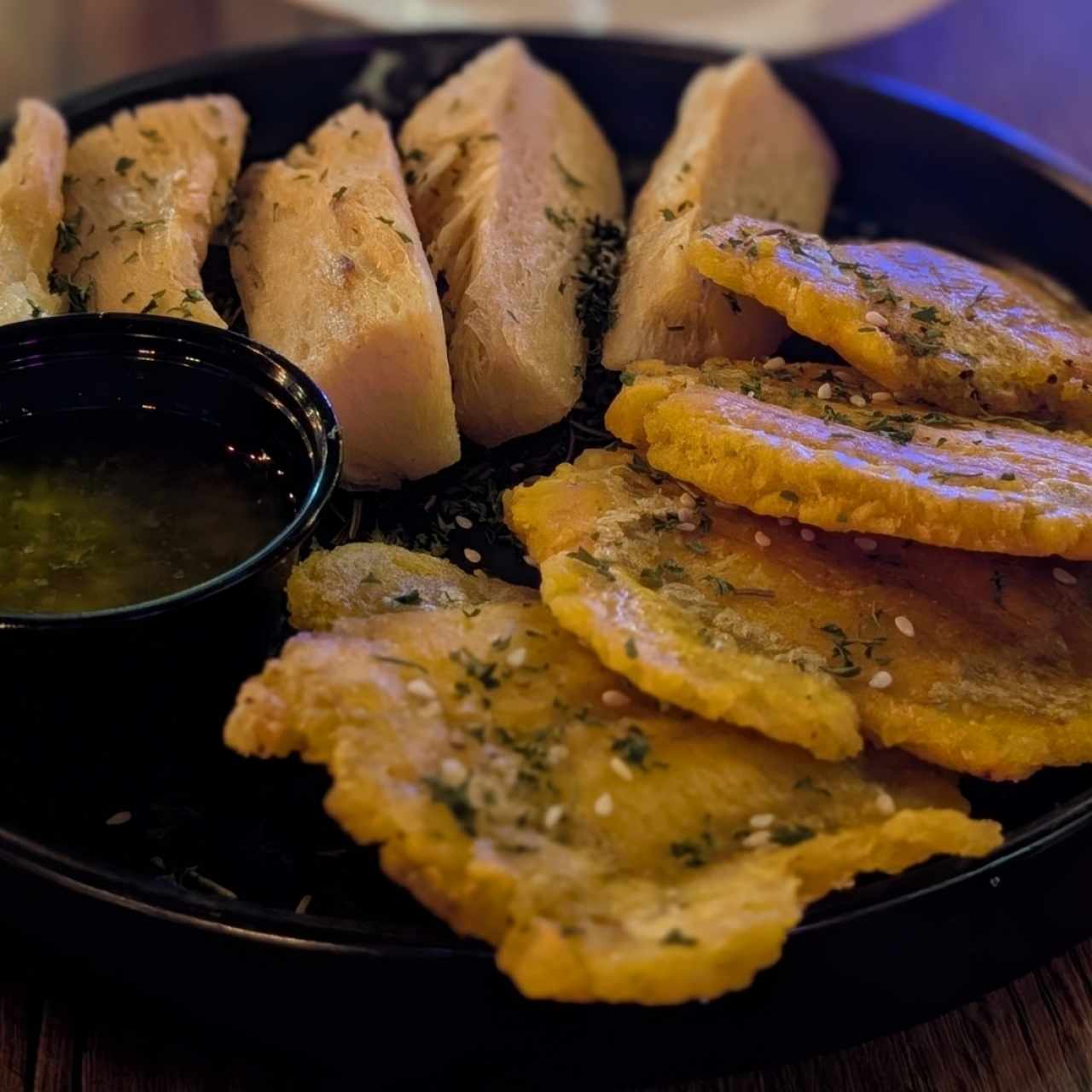 Yucas y Patacones 