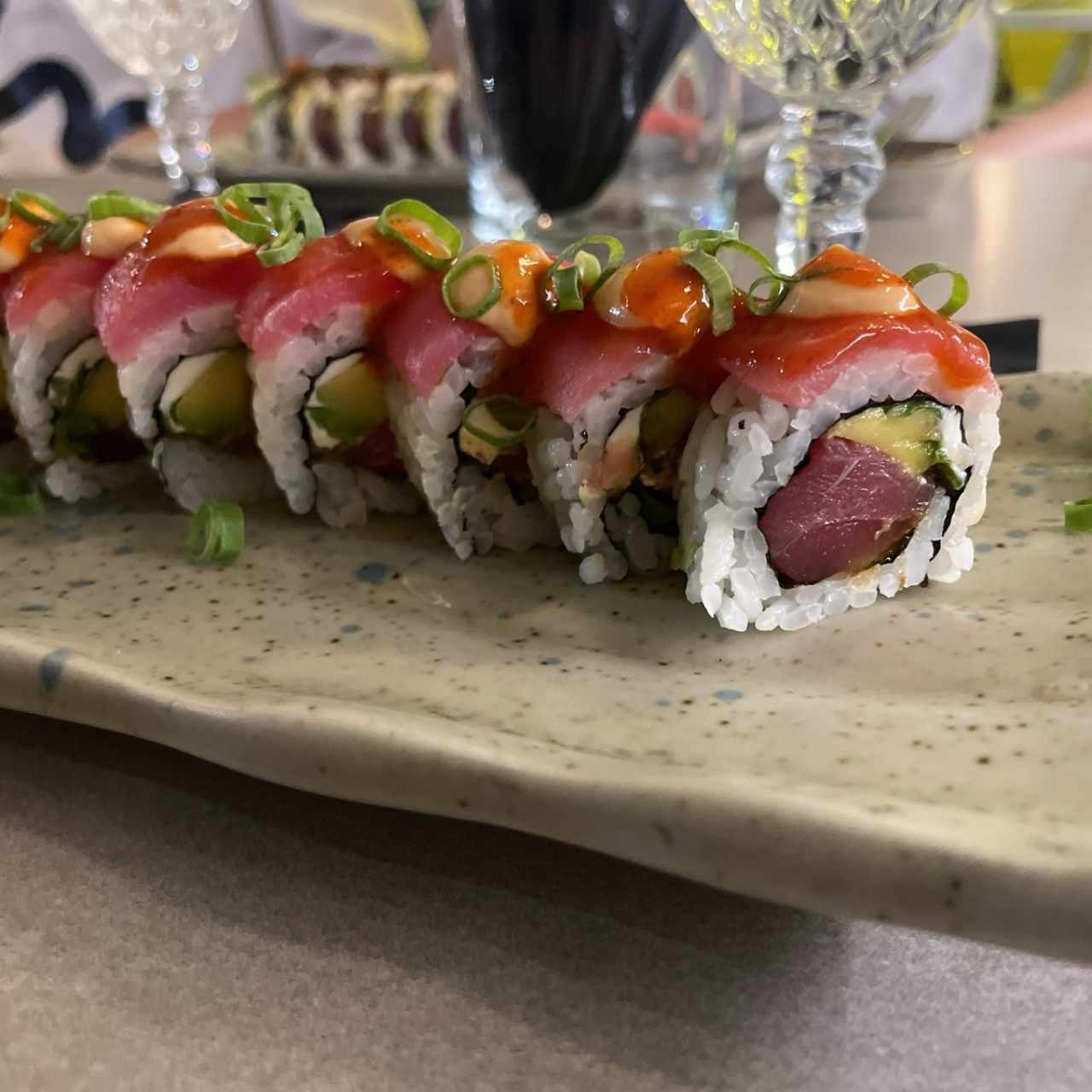 Spicy tuna roll