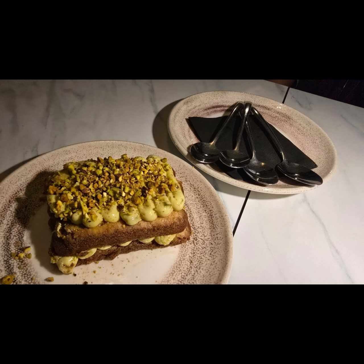 tiramisú de pistacho