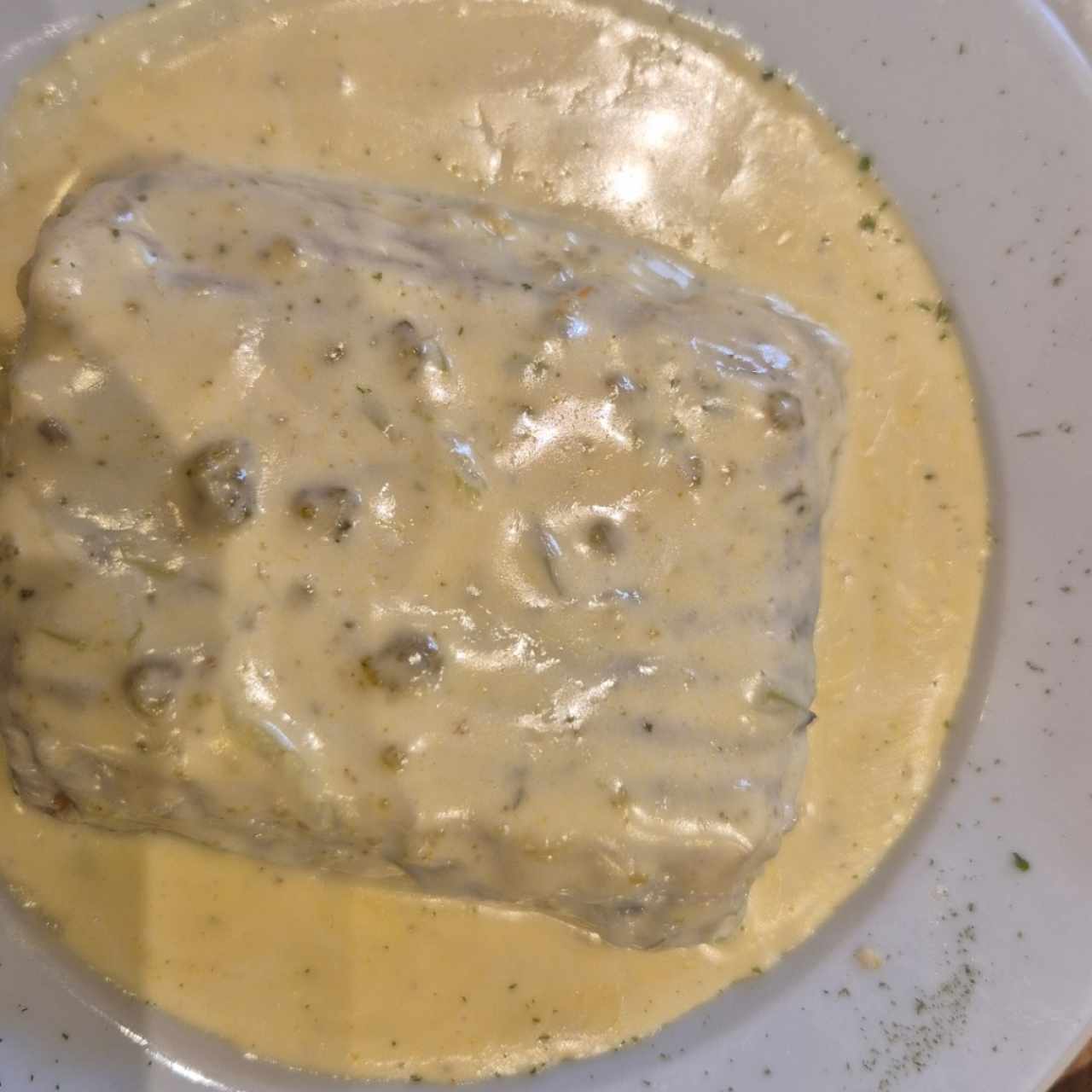 Lavada de pollo con espinaca en salsa blanca