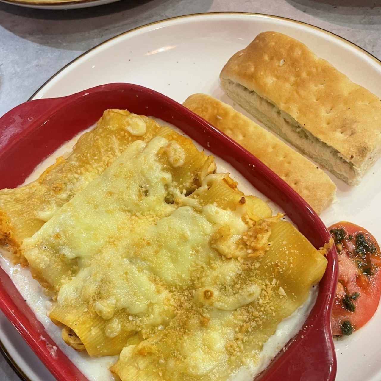 Canelones de Pollo