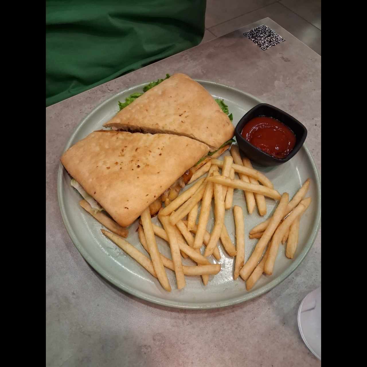 emparedado de carne
