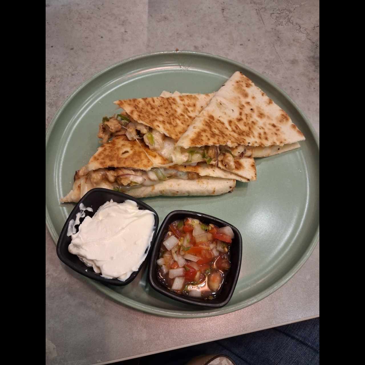 quesadillas de pollo