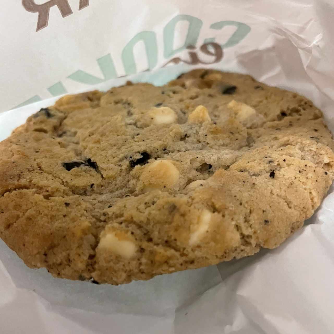 Cookies and Cream Cookie