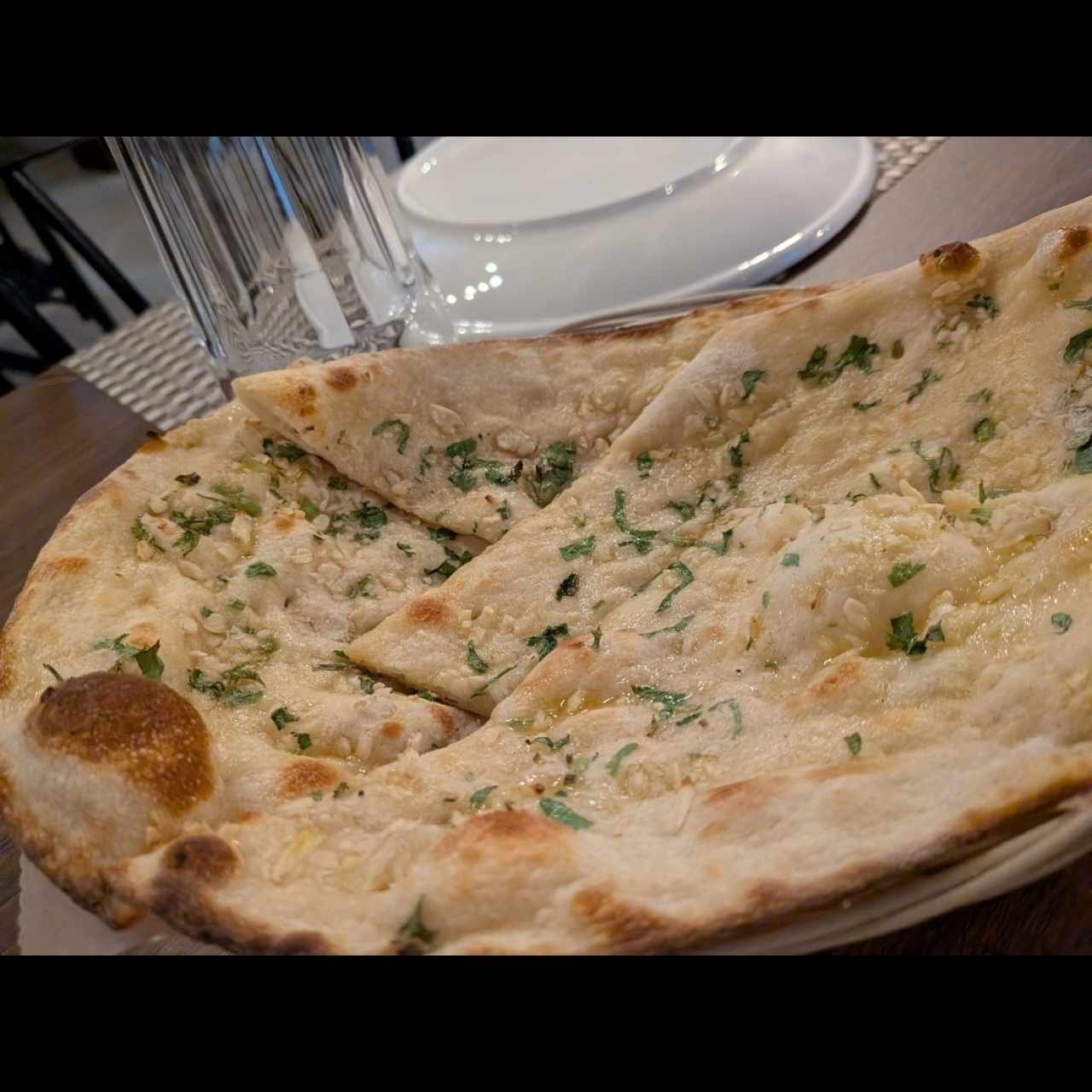 garlic naan