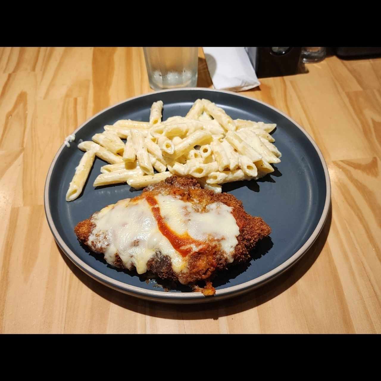 MIlanesa de Pollo Parmigiana