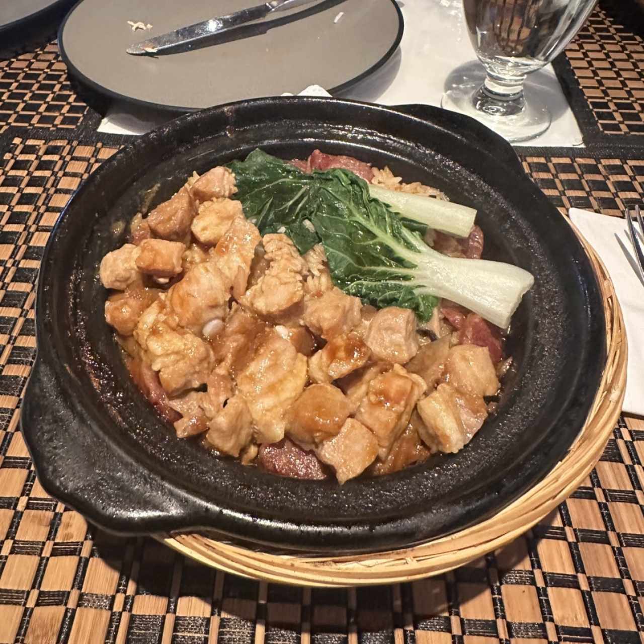 Clay pot de costillitas 