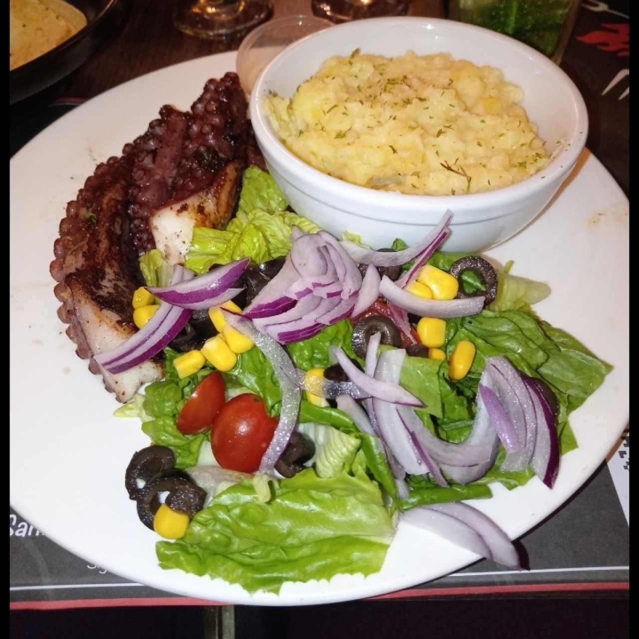 Pulpo al carbón 