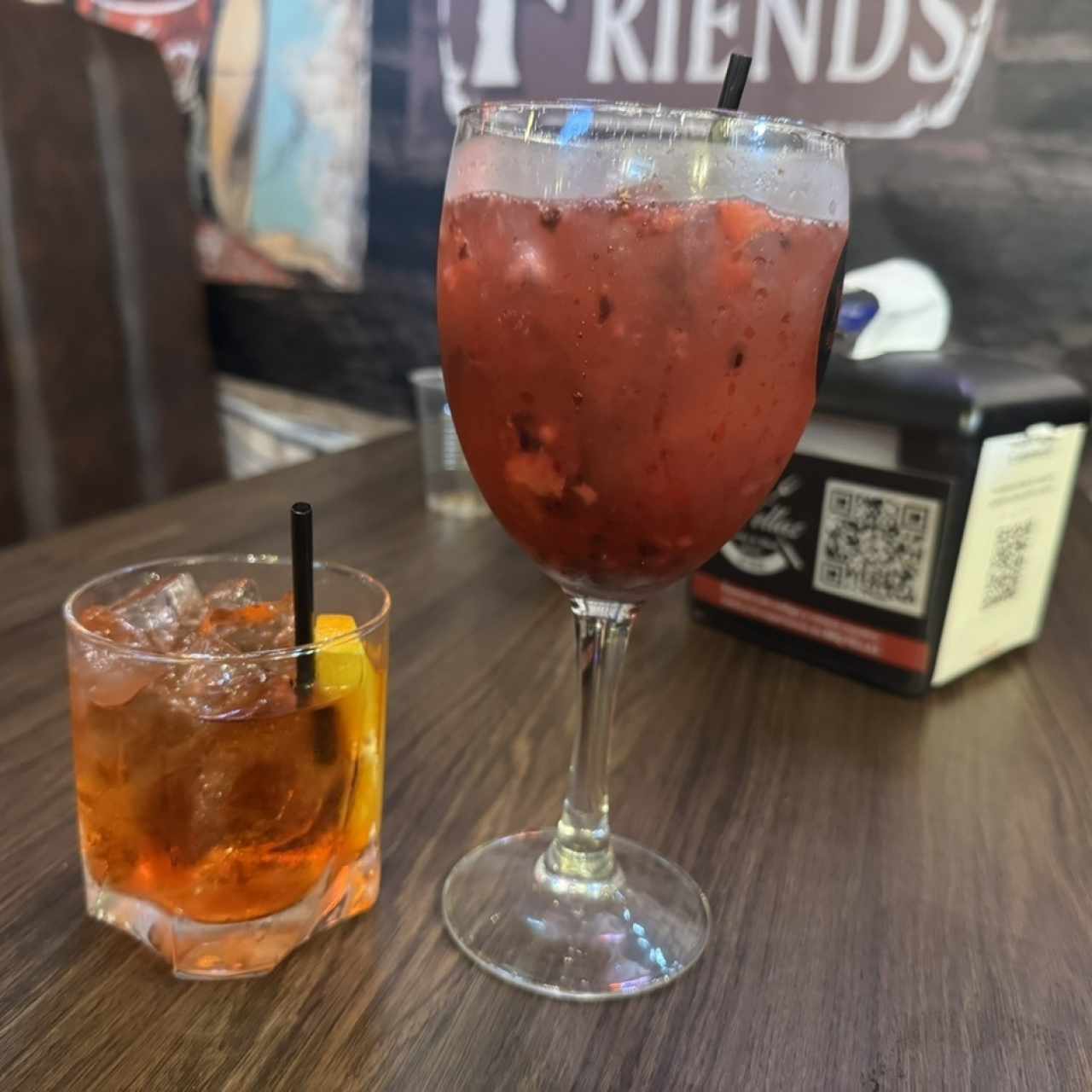 Gin frutos rojos- negroni 