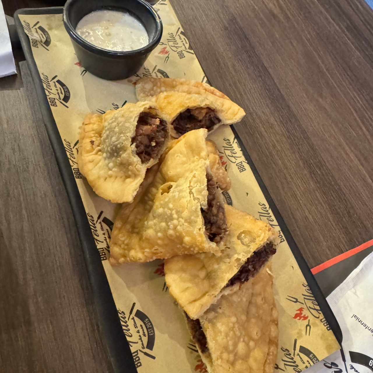 Empanadas de brisket