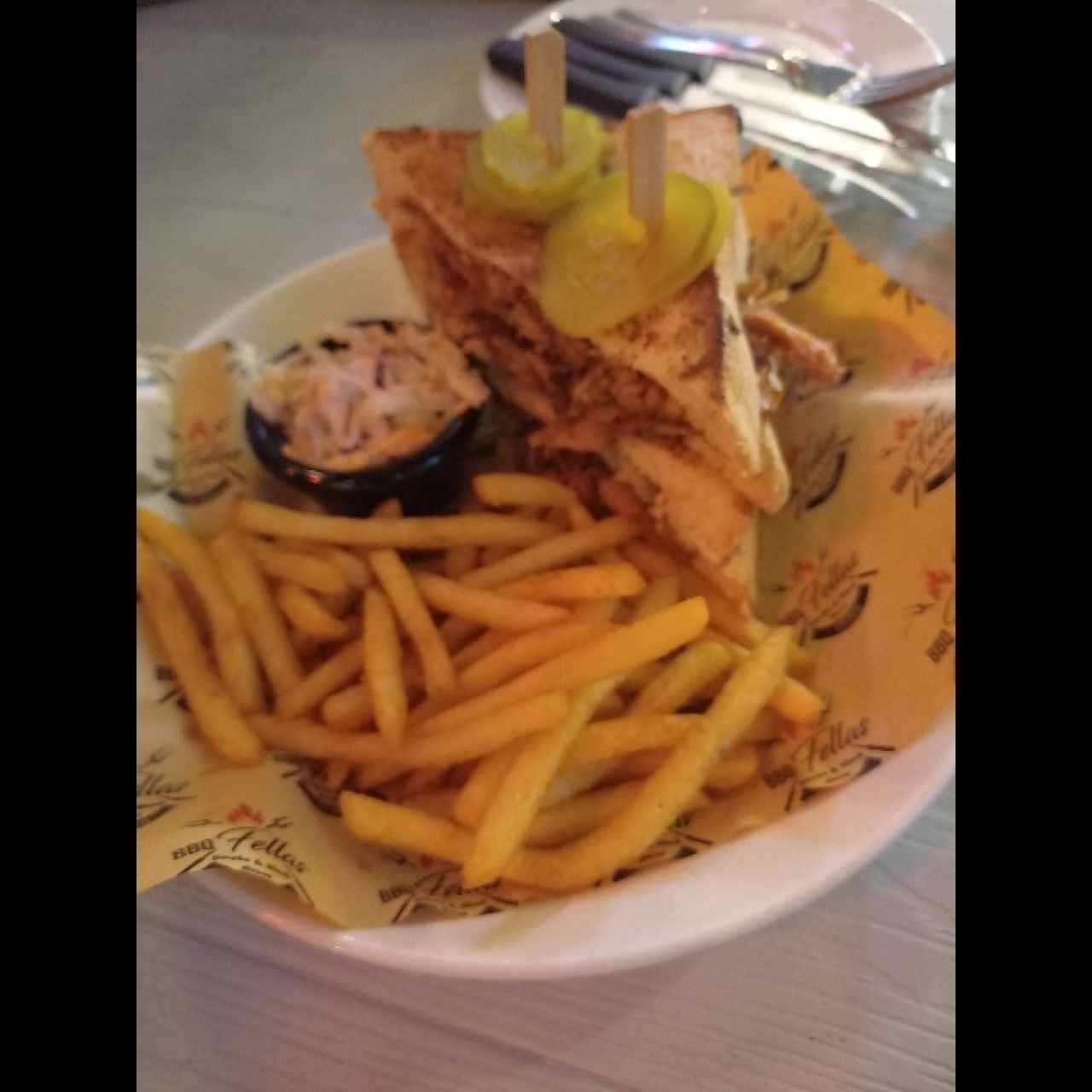 pulled pork sandwich