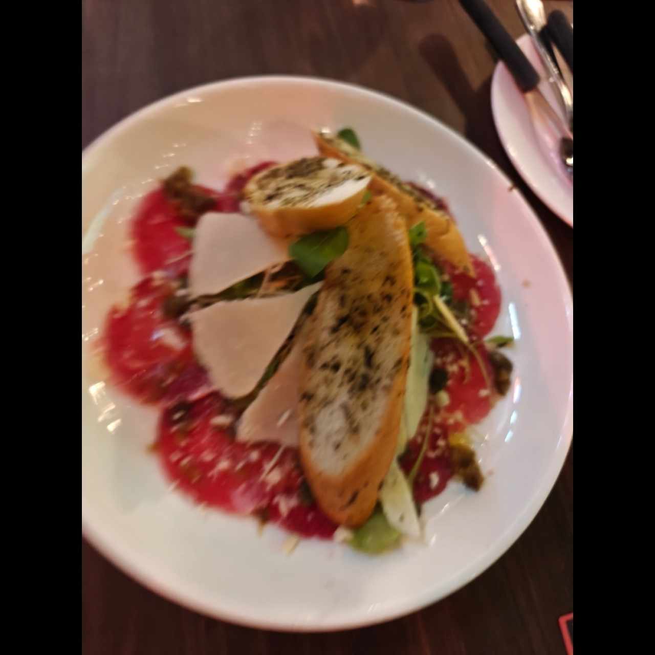 Carpaccio de res