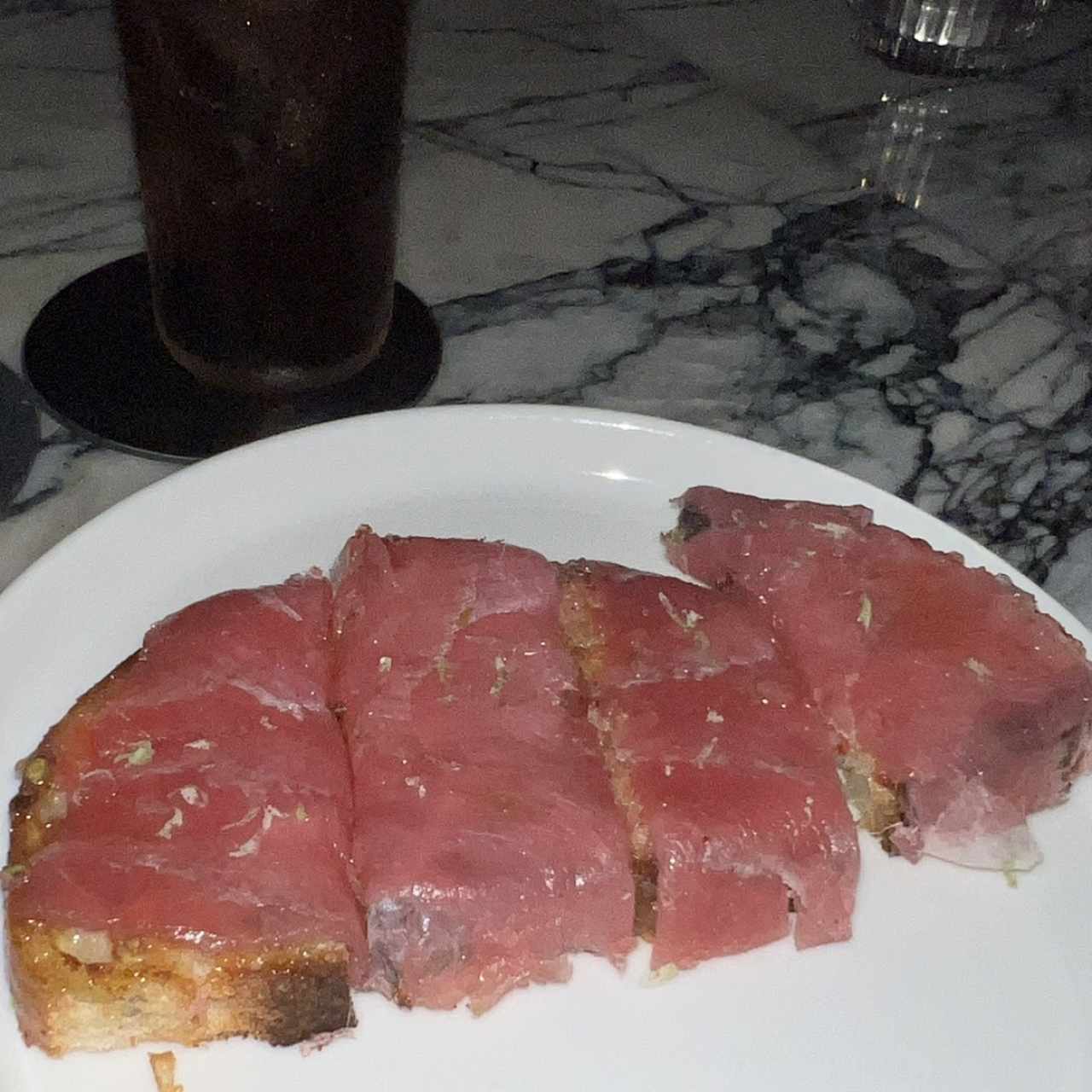 Tostada de atun pan masa madre 