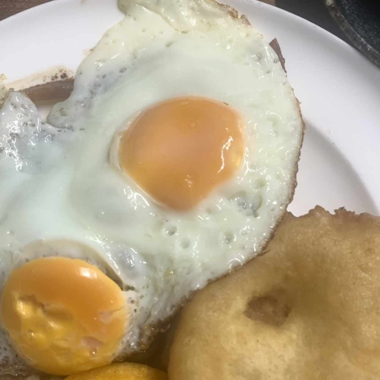 Desayunos - Bistec Encebollado